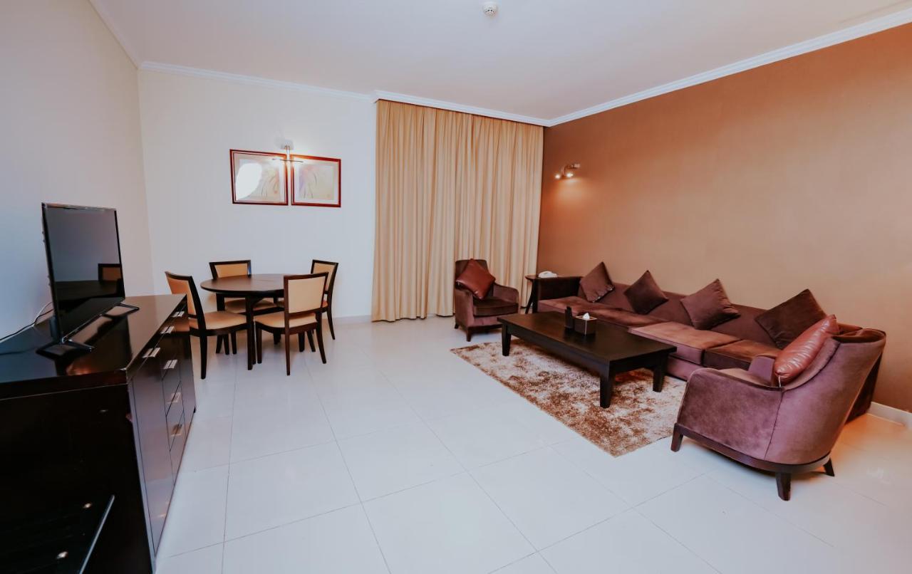 Villaggio Hotel Абу-Даби Экстерьер фото